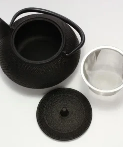 Nambu Tetsubin Cast Iron Tea Pot: Timeless Elegance and Exceptional Craftsmanship