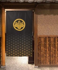 noren curtain family crest in use