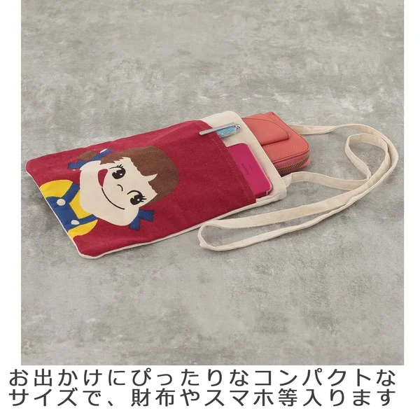 tote bag peko chan on floor