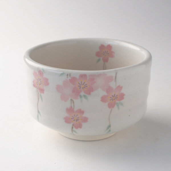Mino ware Japanese Teacup Matcha Bowl Weeping-cherry front side