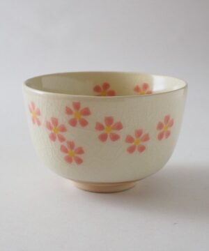 Mino ware Minoyaki Hana-chirashi White Maccha Bowl floral design