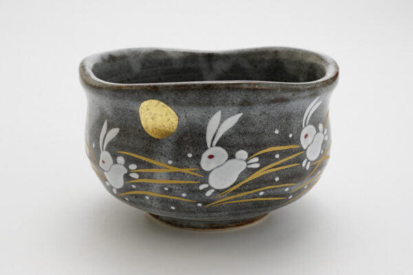 Kutani Ware Moon Rabbit Matcha Bowl Design Photo